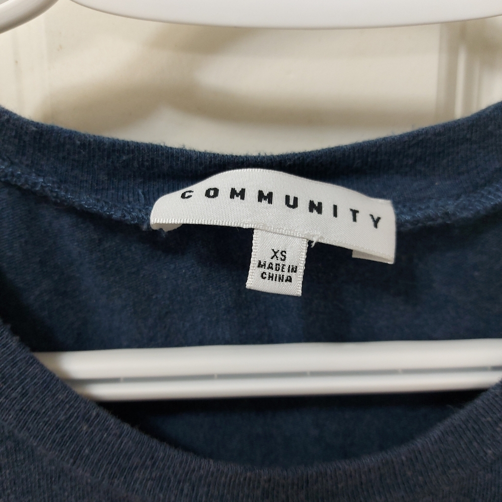Community dress - Picture 4 of 6